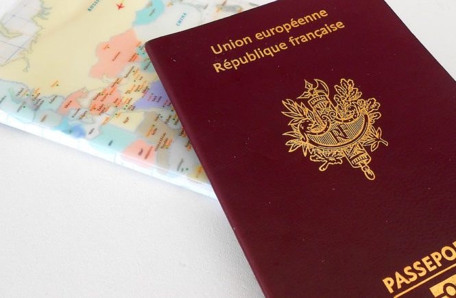 passeport biometrique francais