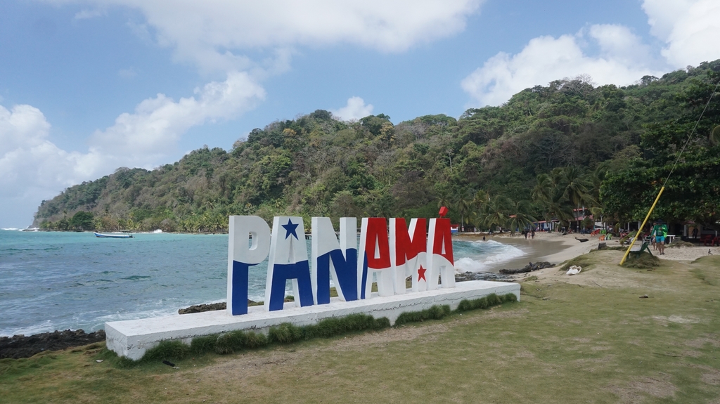 PANAMA LA MIEL