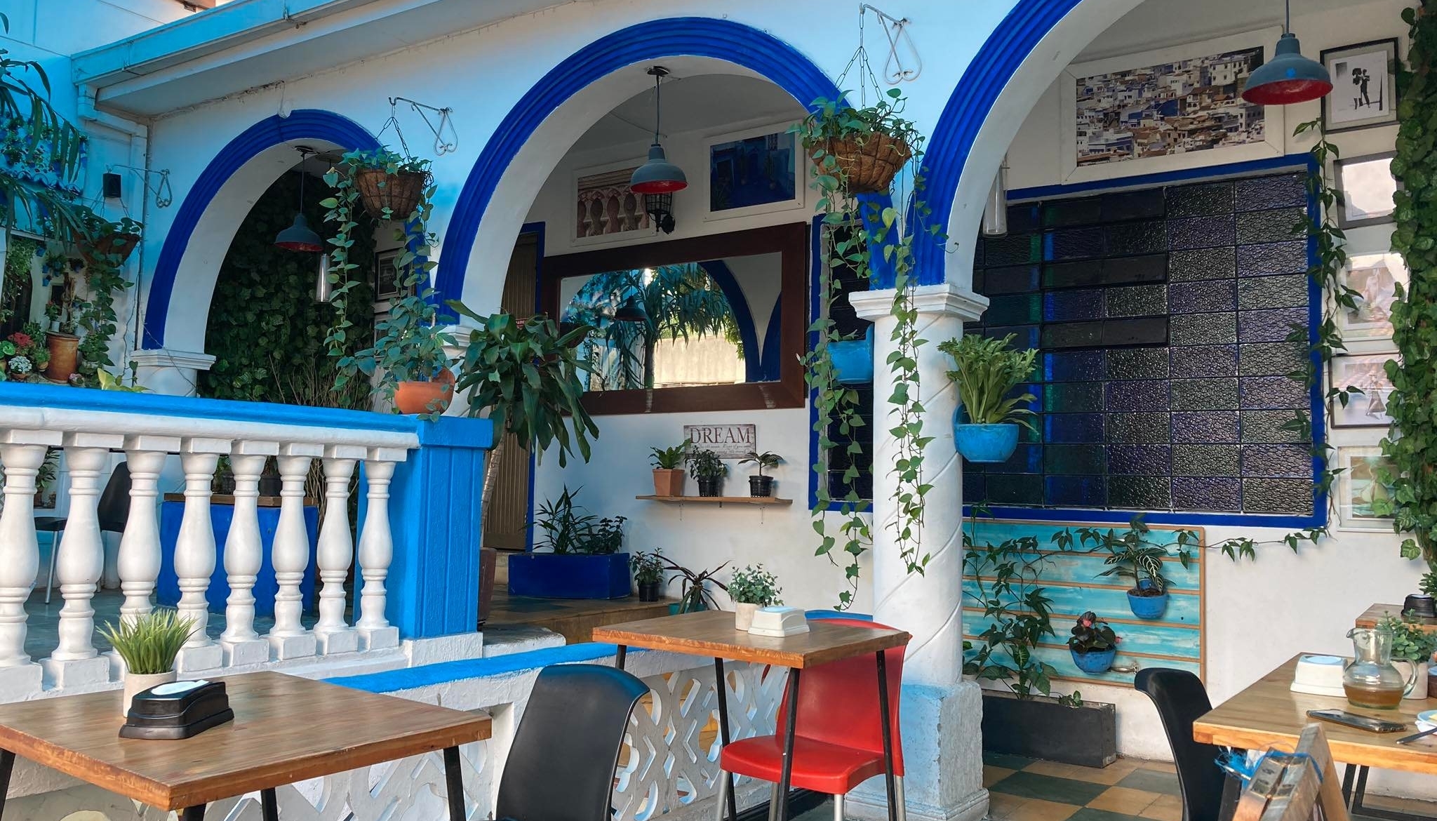 terrasse - havana hostel - cali